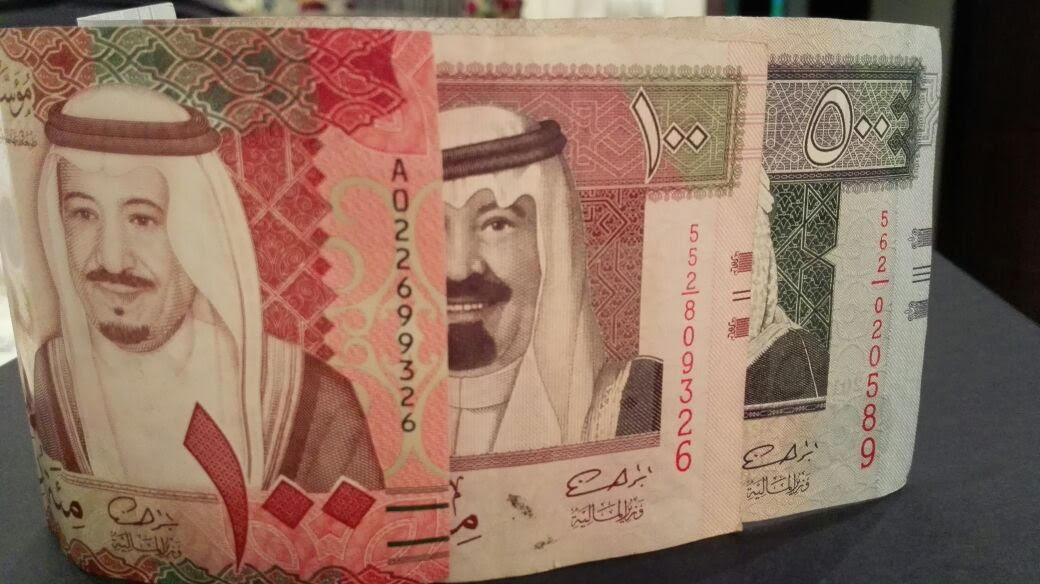 100 ريال