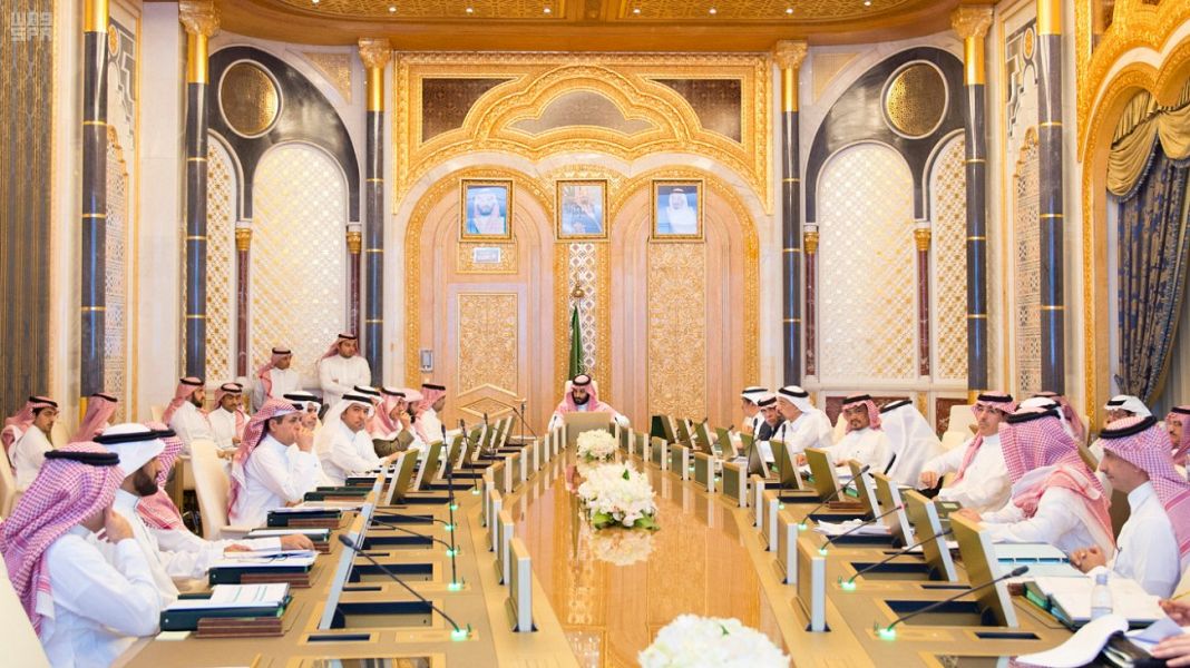 الشؤون