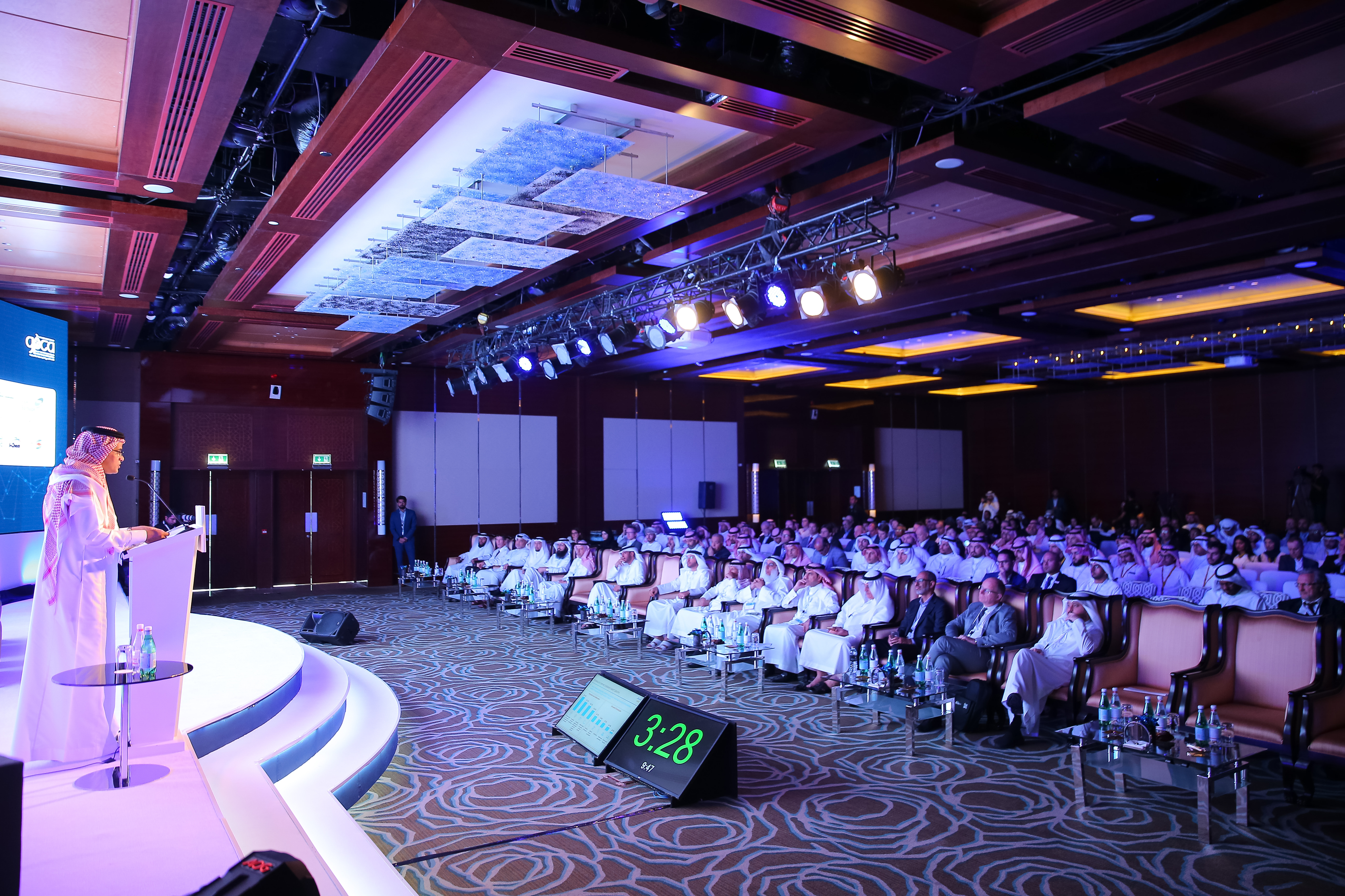 VP speech + audience view